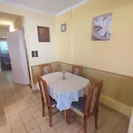 Apartment In 19919 *