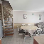 Apartment In 19919 *